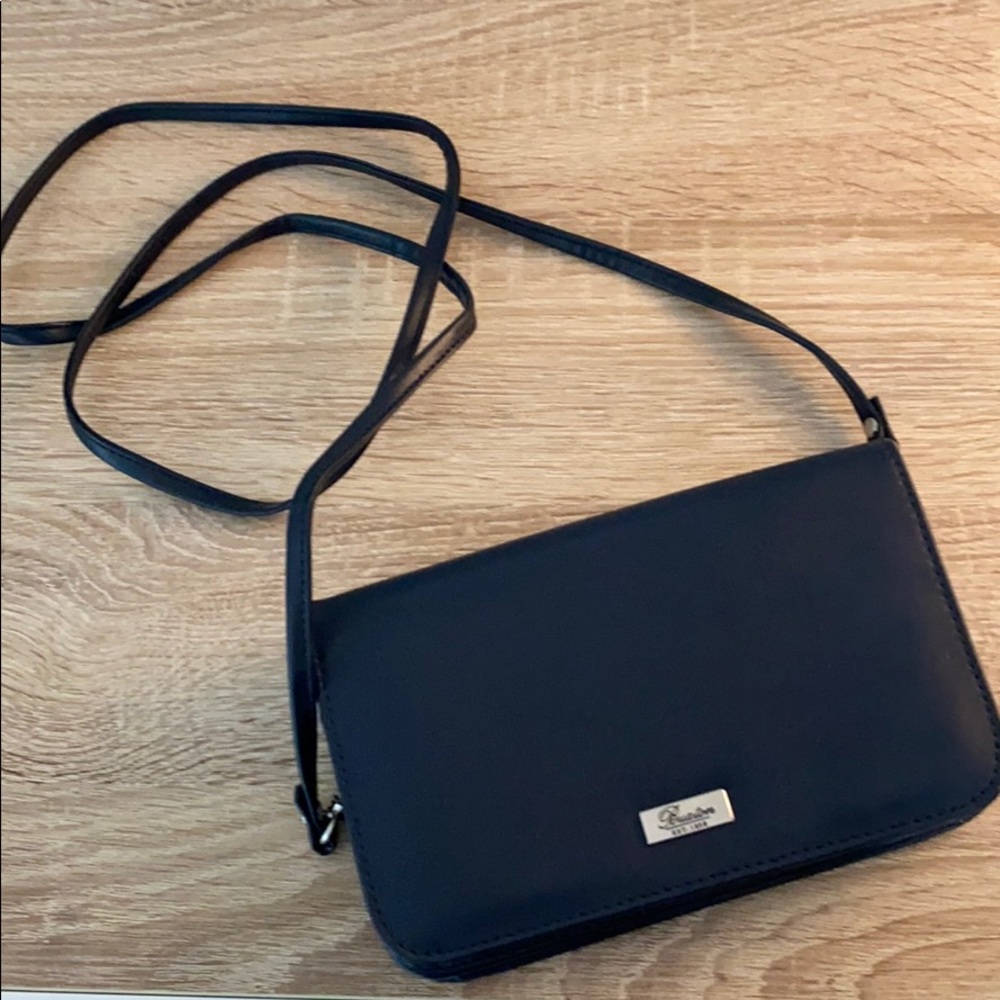 Navy blue crossbody bag